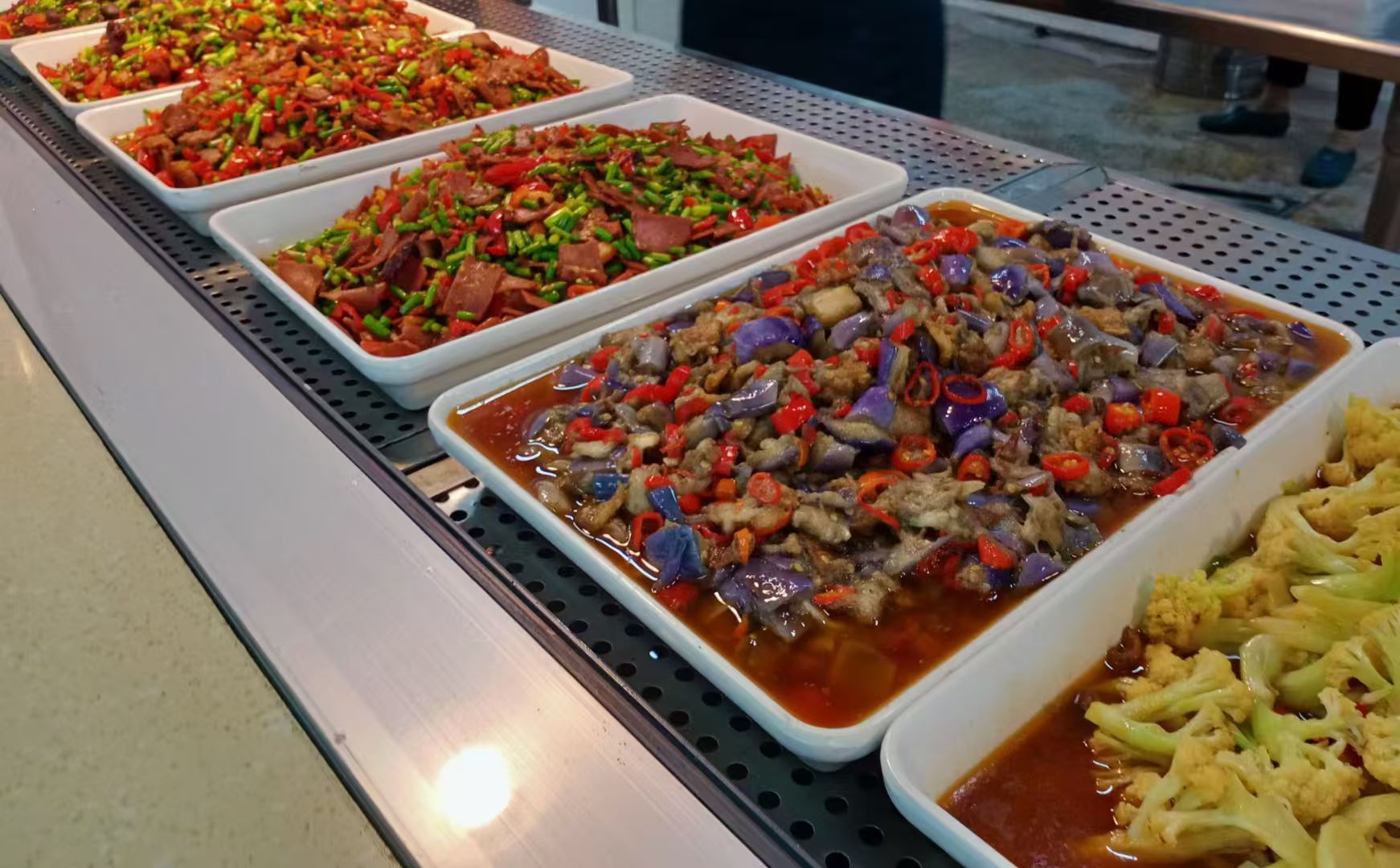 湖南汝铮餐饮管理有限公司,湖南食堂托管服务,蔬菜配送服务,餐饮卫生管理服务哪里好